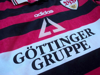 1997-1998 Stuttgart away shirt - Small
