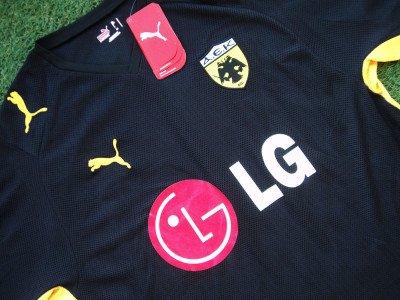 2008-2009 AEK Athens away shirt - Large
