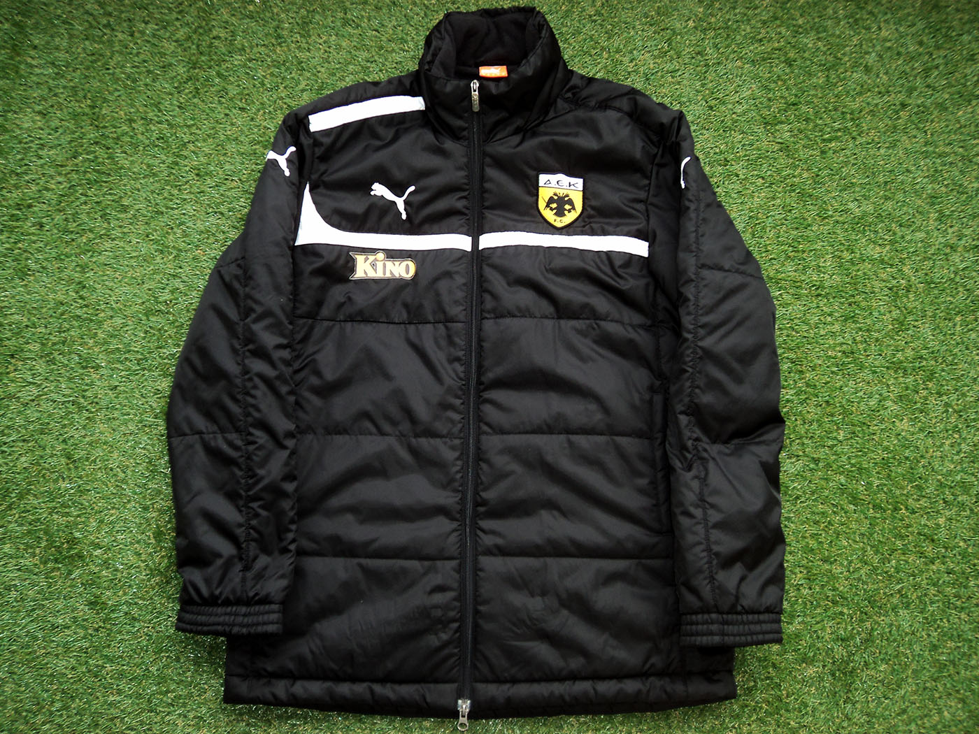 2012-2013 AEK Athens padded worn bench coat - Medium
