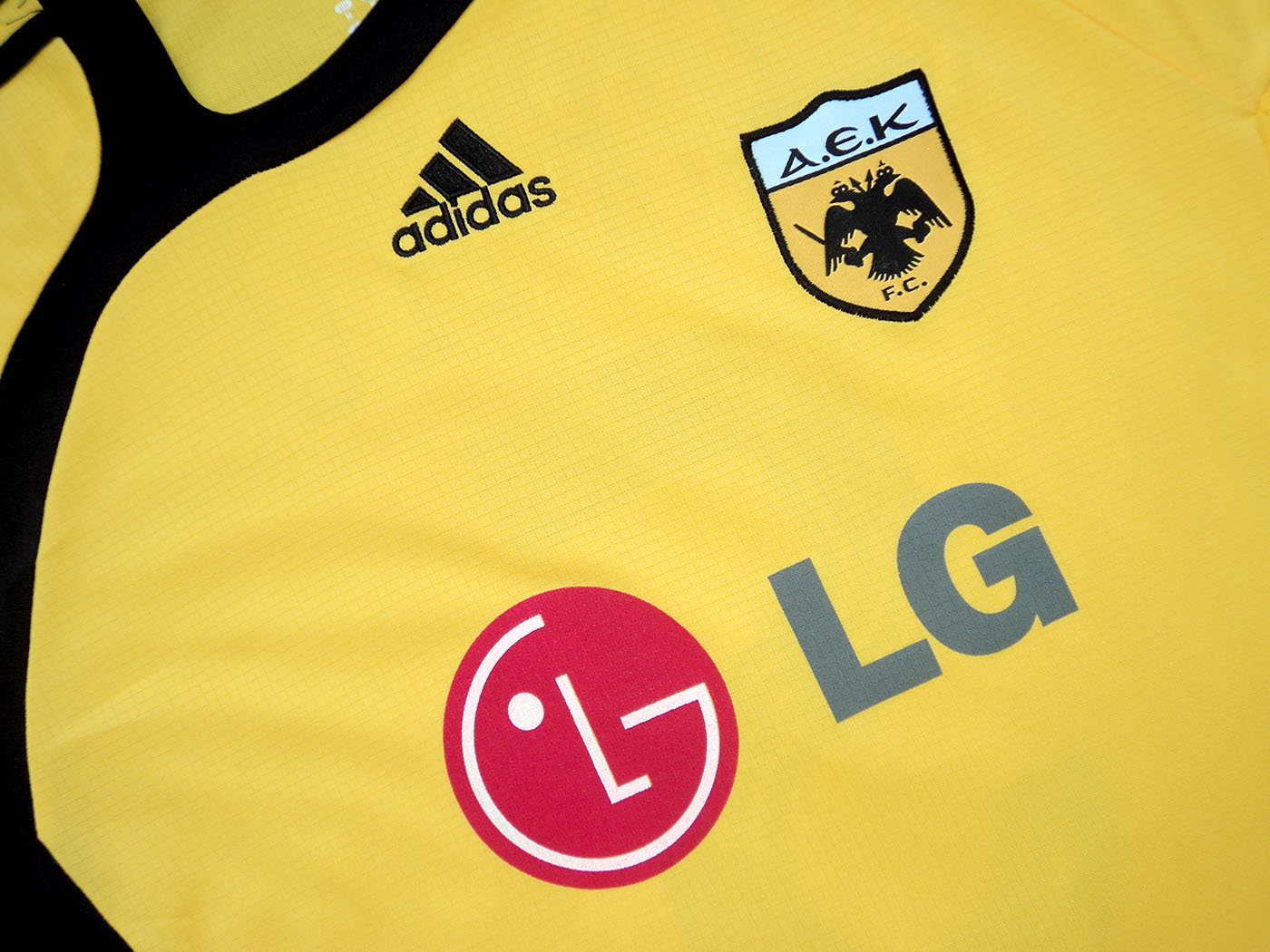 2006-2007 AEK Athens home shirt Nr5 Cirillo - Medium