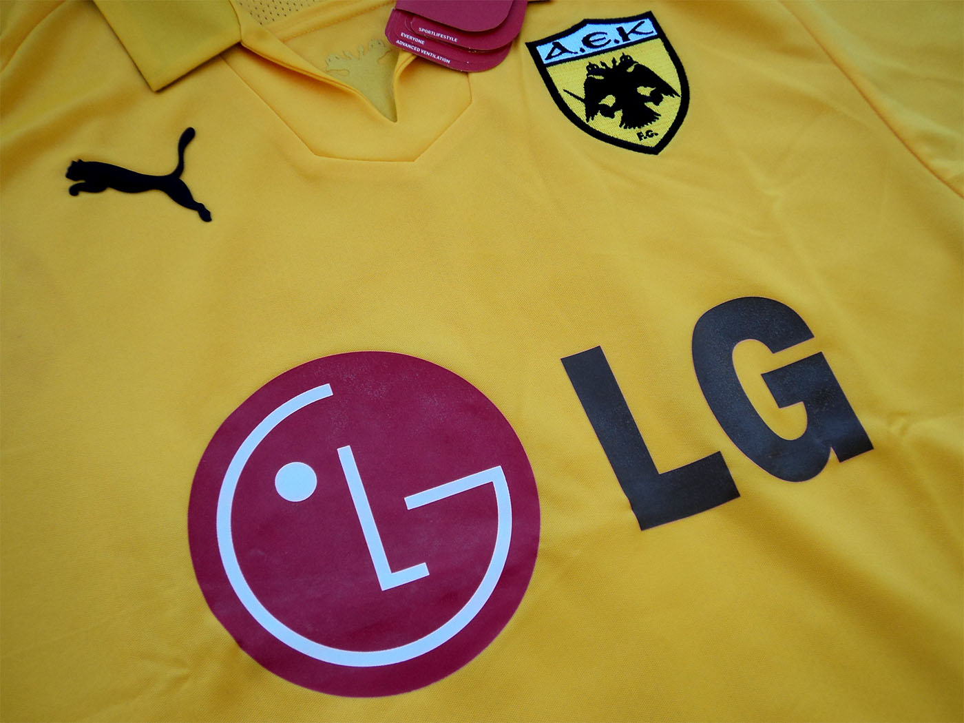 2008-2009 ΑΕΚ εντός έδρας φανέλα - Small