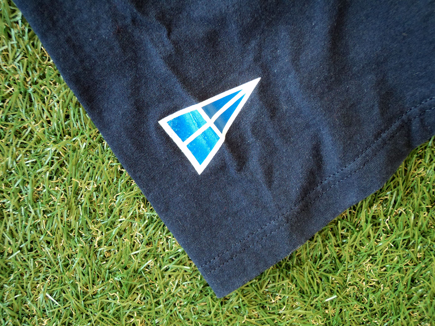 2003-2004 Ολυμπιακός Umbro επίσημο t-shirt - Small