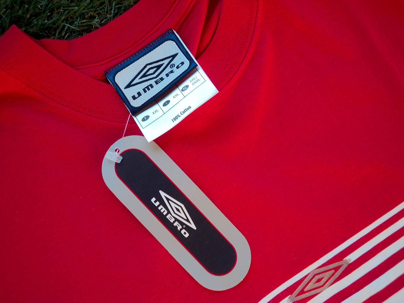 2003-2004 Ολυμπιακός Umbro επίσημο t-shirt - XXLarge