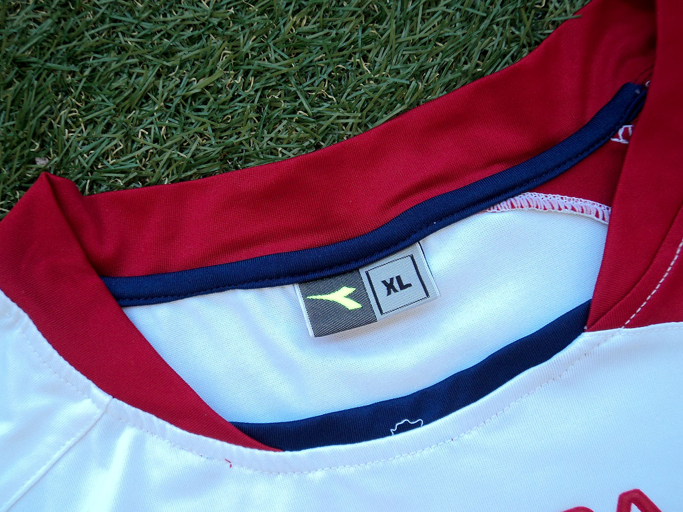 2008-2010 Panionios away shirt - XLarge