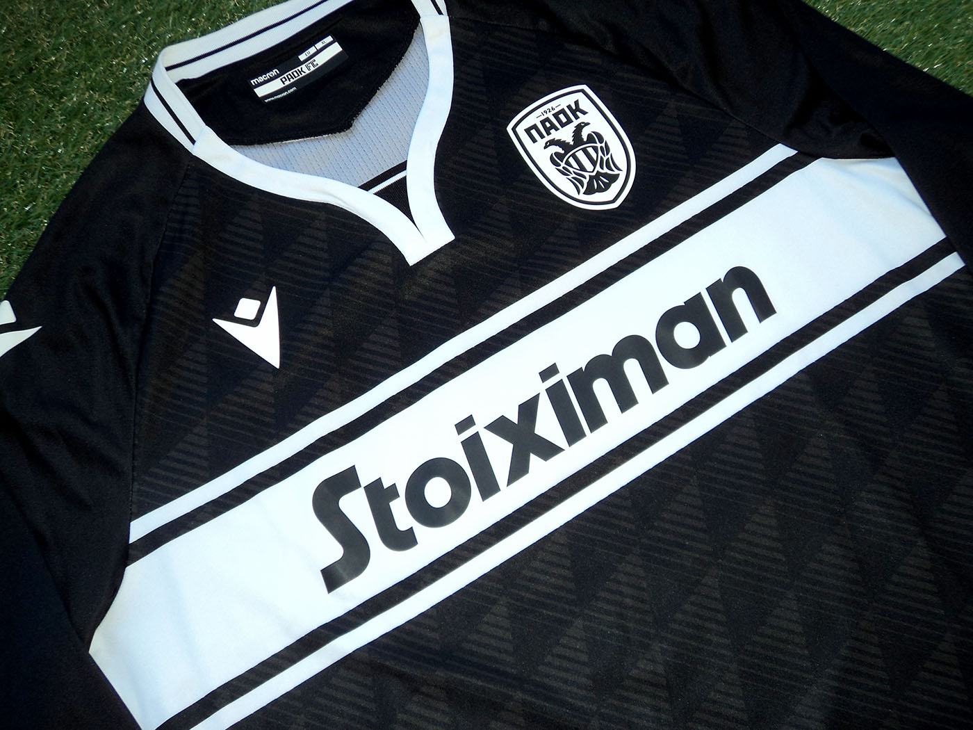 2021-2022 PAOK LS away shirt - XLarge