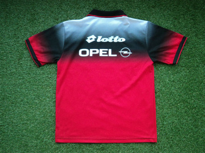 1995-1996 AC Milan training shirt - XLarge (2)