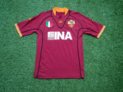 2001-2002 AS Roma home shirt - Medium (Slim/tight fit)