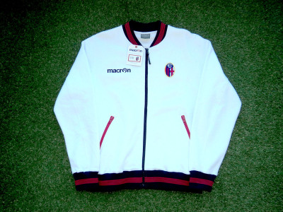 2011-2012 Bologna presentation tracktop - Large