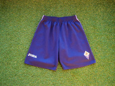 2013-2014 Fiorentina woven shorts - Small