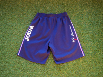 2013-2014 Fiorentina woven shorts - Small