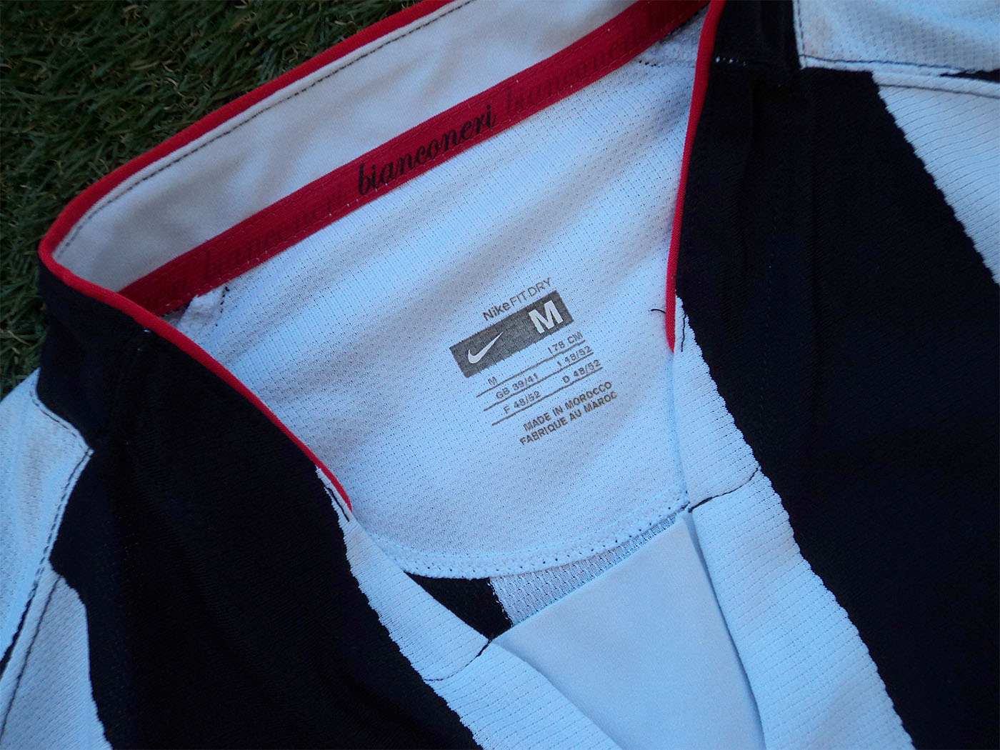 2007-2008 Γιουβέντους εντός έδρας φανέλα - Medium