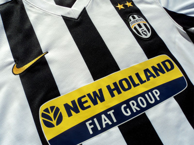 2009-2010 Juventus home shirt - Large