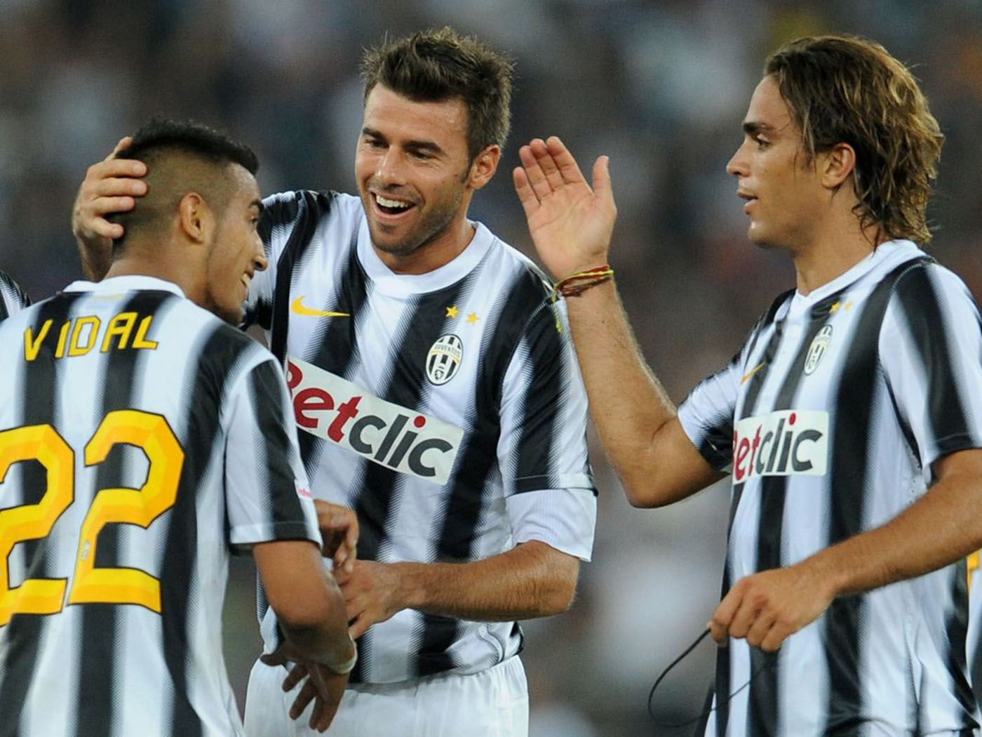 2011-2012 Juventus home shirt - XLarge