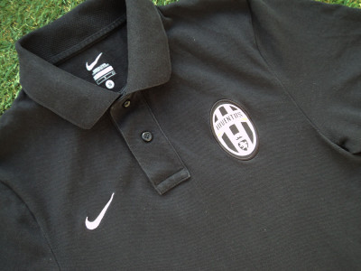 2012-2013 Juventus polo shirt - Small