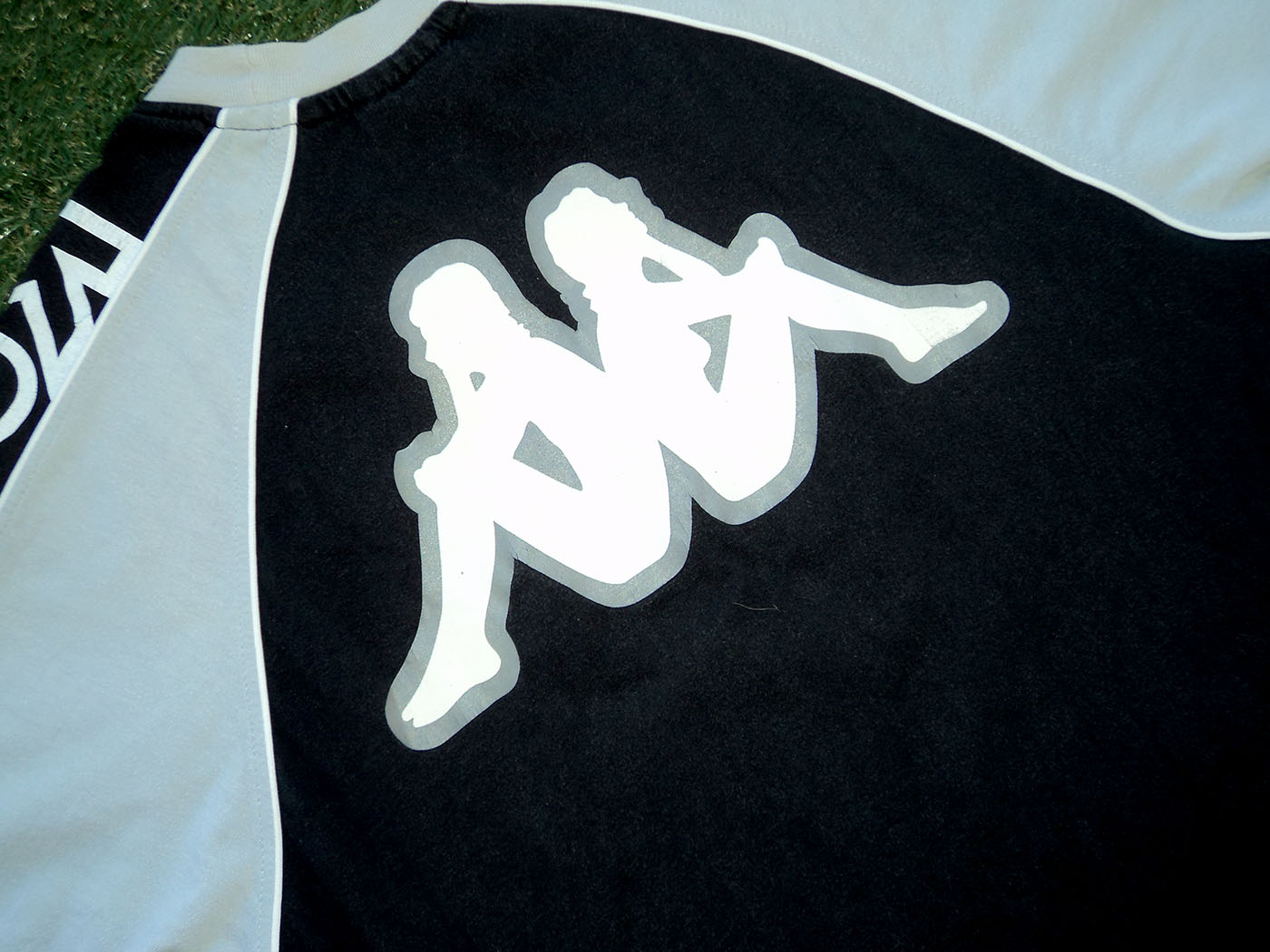 1996-1997 Juventus Kappa tee - Large