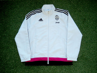 2015-2016 Juventus track jacket - Medium