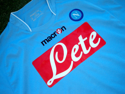 2009-2010 Napoli home shirt - Medium