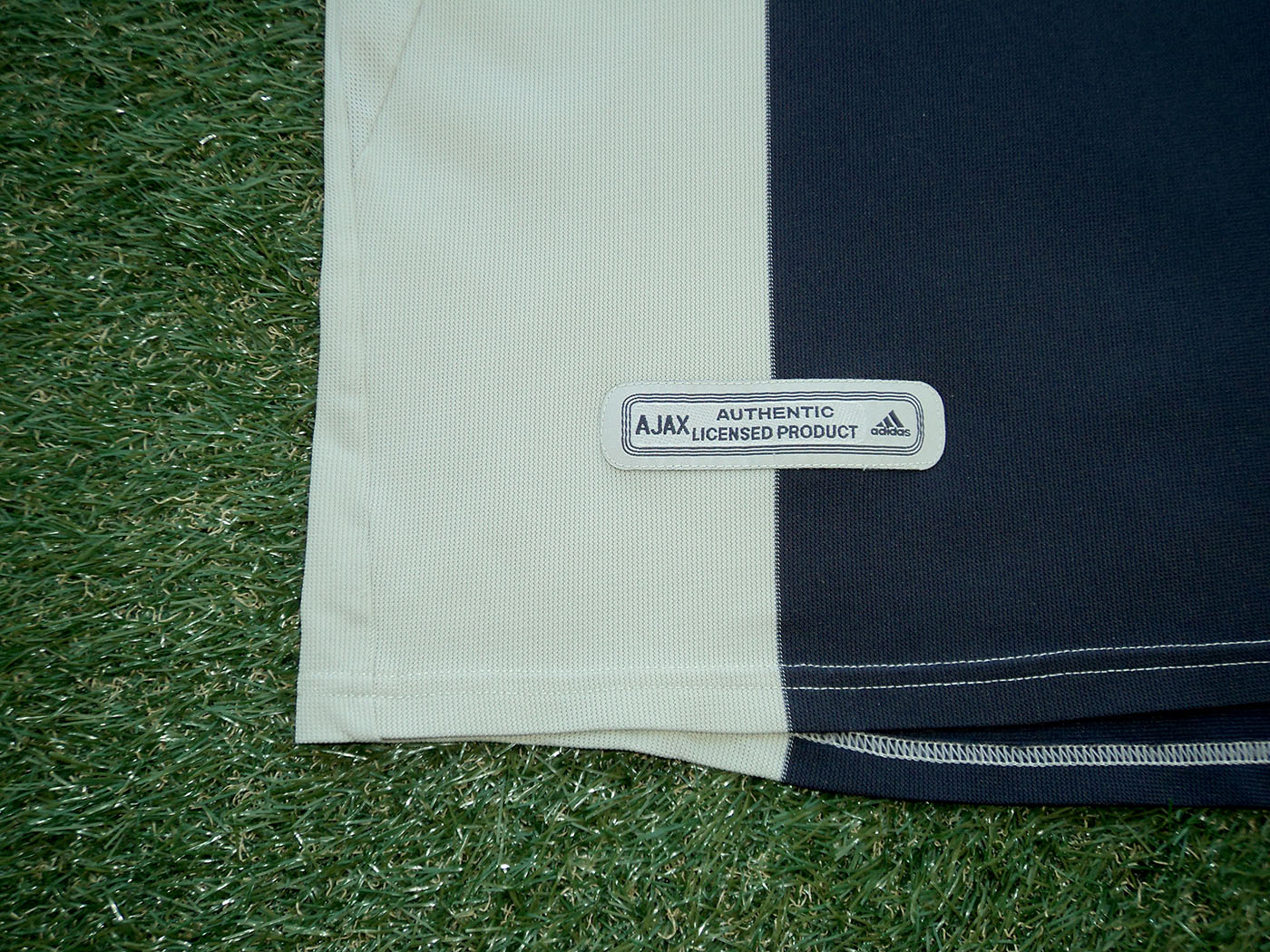 2001-2002 Άγιαξ εκτός έδρας φανέλα - Medium