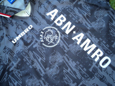 1996-1997 Ajax away shirt - XLarge