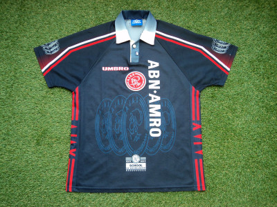 1997-1998 Ajax away shirt - Large