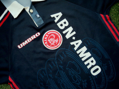 1997-1998 Ajax away shirt - Large