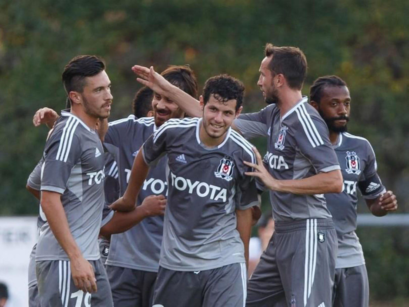 2013-2014 Μπεσίκτας Επετειακή "110 Χρόνια" 3η φανέλα - Medium