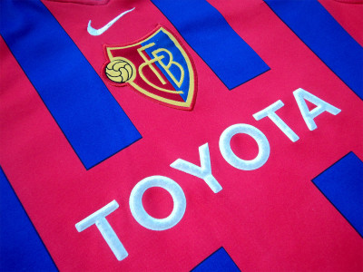 2000-2001 FC Basel home shirt - Small