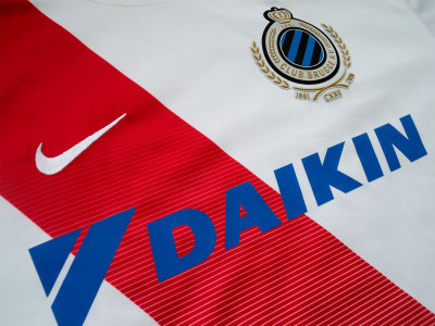 2016-2017 Club Brugge away shirt - Large