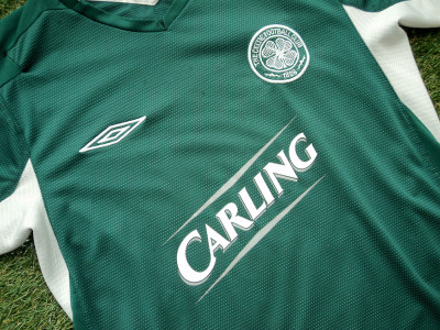 2004-2005 Celtic away shirt - Small