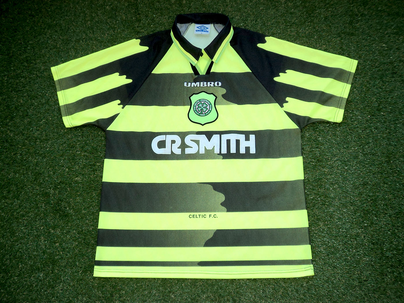 1996-1997 Celtic away shirt - XLarge