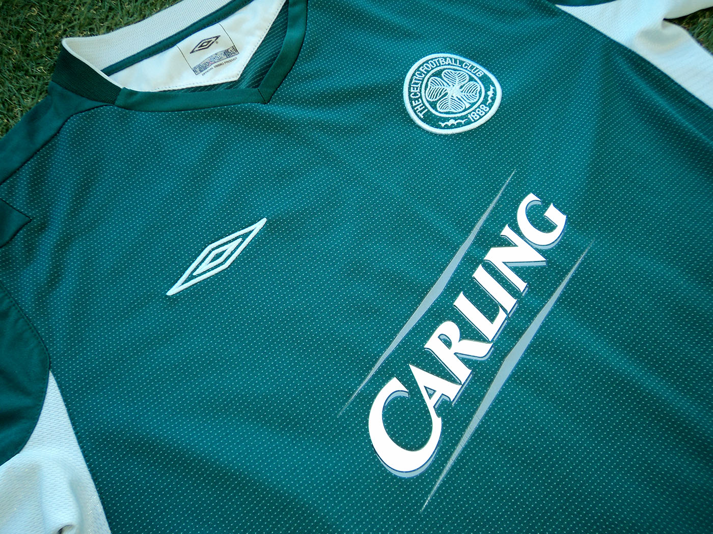 2004-2005 Celtic LS away shirt - Large