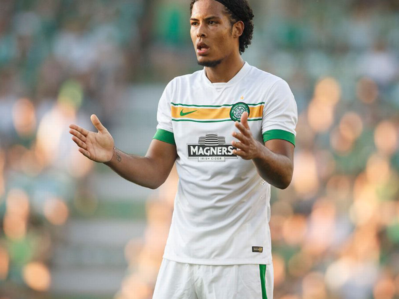 2014-2015 Celtic European 3rd shirt - Medium