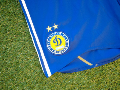 2010-2011 Dynamo Kyiv away shorts - Large