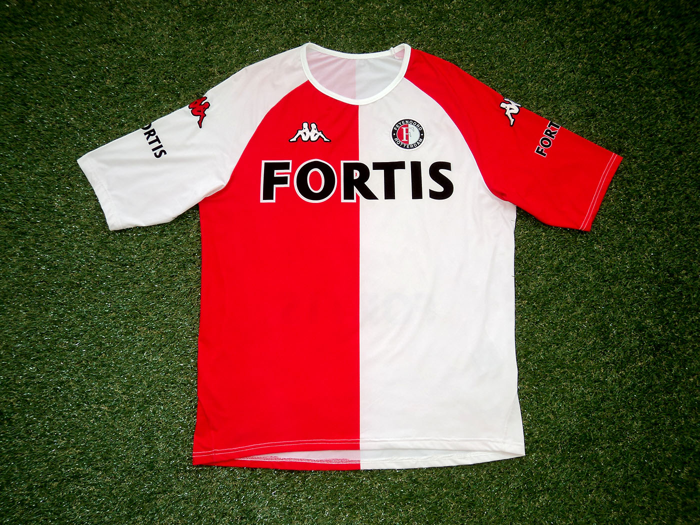 2006-2007 Feyenoord home shirt - Large (Slim fit)