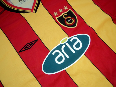 2002-2003 Galatasaray home shirt - XLarge