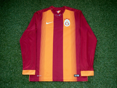2014-2015 Galatasaray ls home shirt - Medium