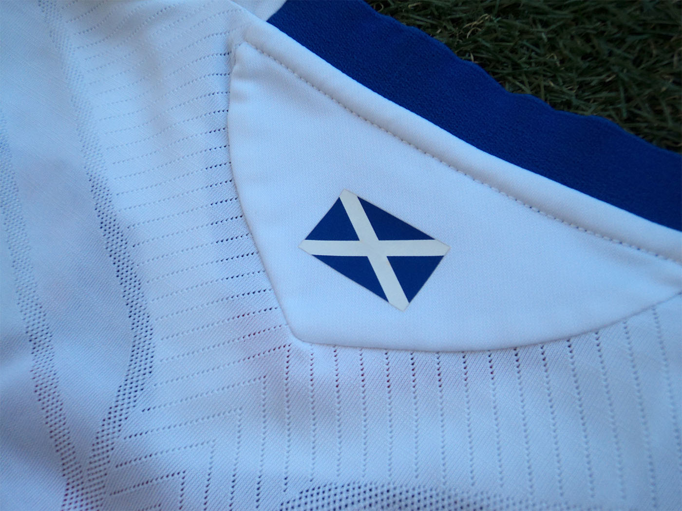 2008-2009 Rangers away shirt - Medium