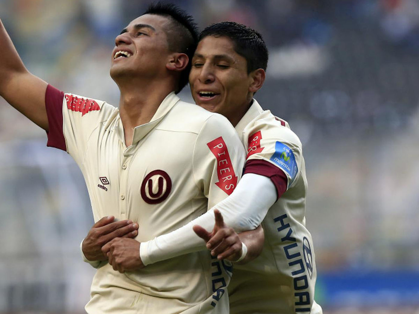 2013 Universitario de Deportes Limited Edition 88th Anniversary shirt - Medium