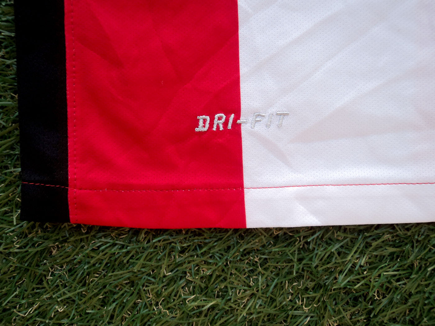 2015-2016 Athletic Bilbao home shirt - Small