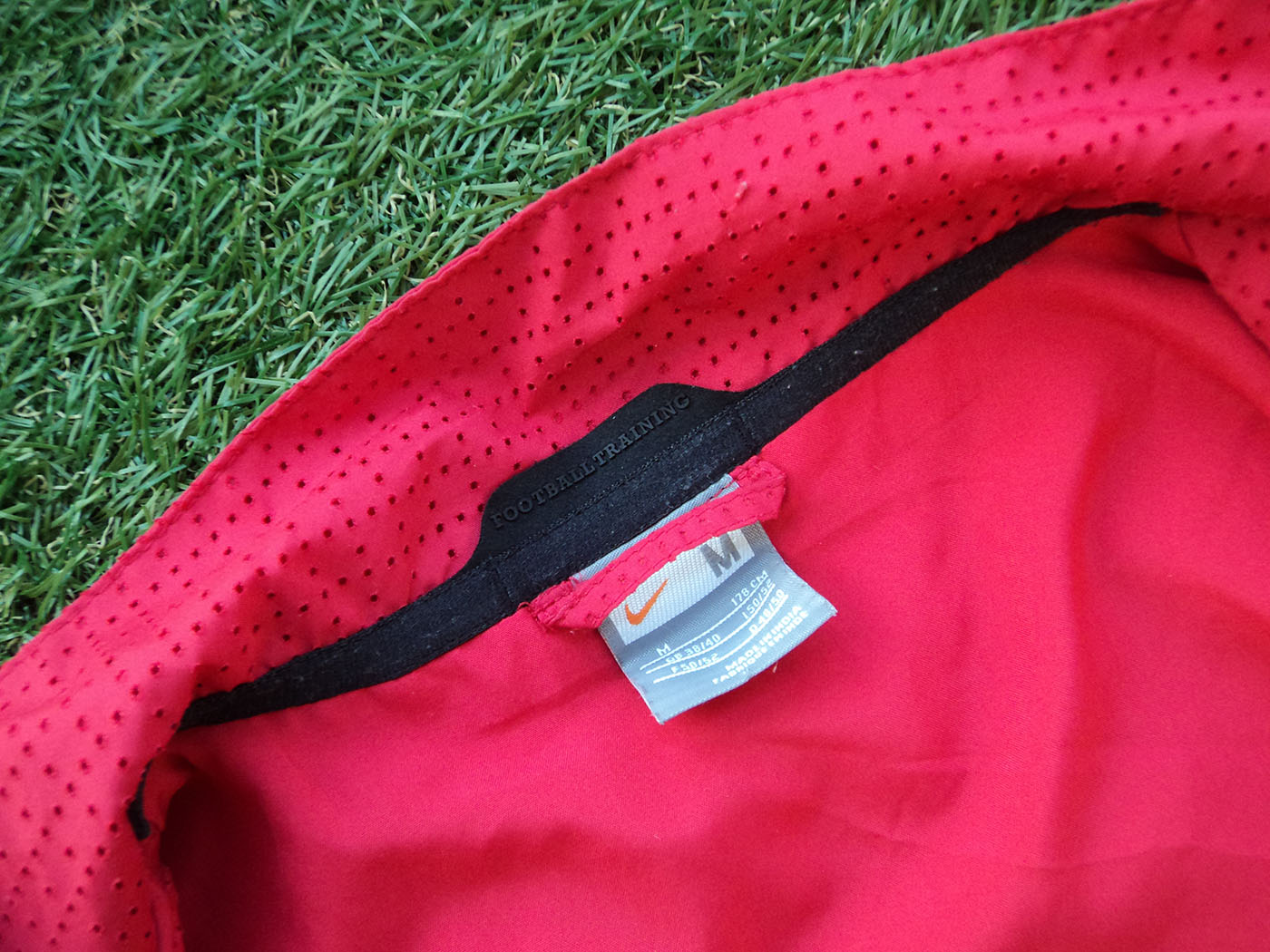 2009-2010 Atletico Madrid track jacket - Medium