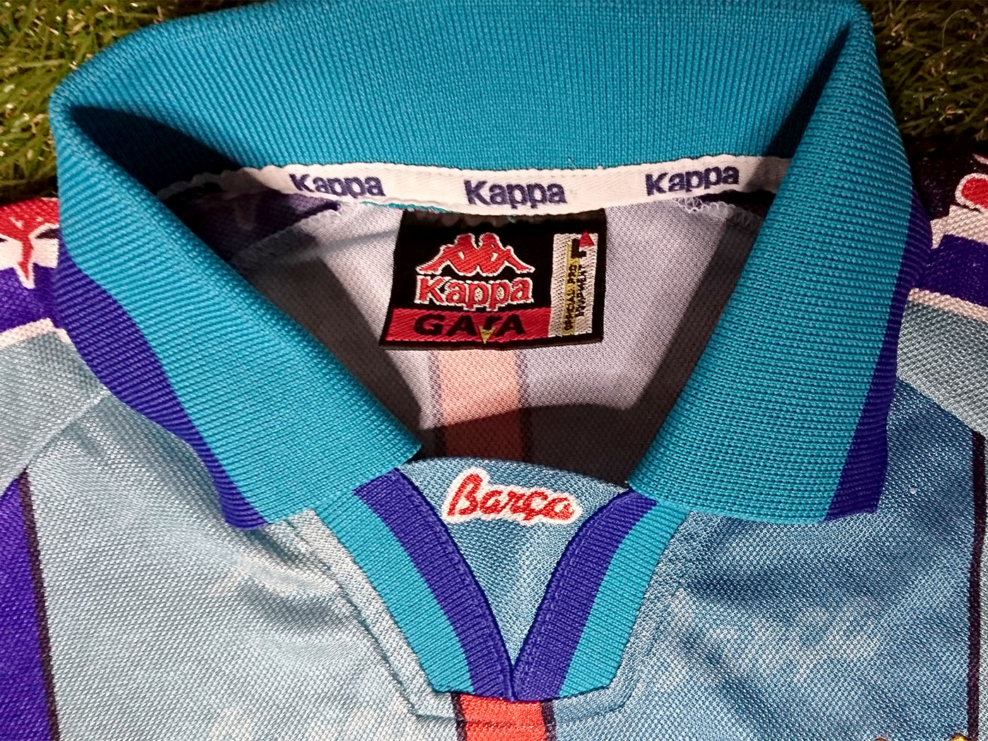 1995-1997 Barcelona away shirt - Large