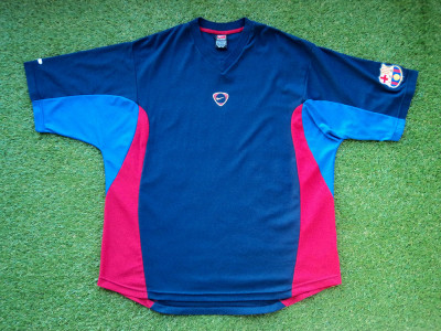 2000-2001 Barcelona training shirt - XLarge