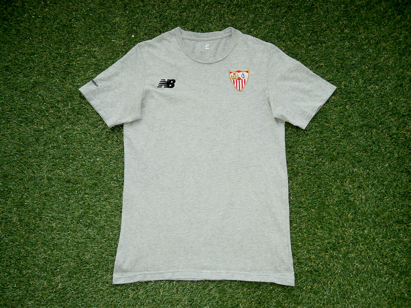 2015-2016 Sevilla t-shirt - Small