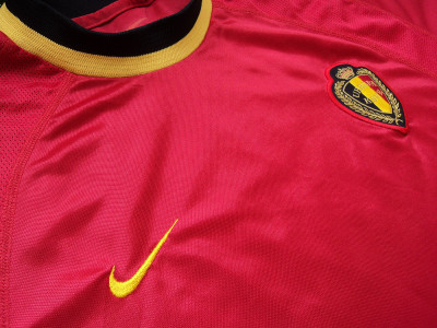 2000-2002 Belgium home shirt - Large