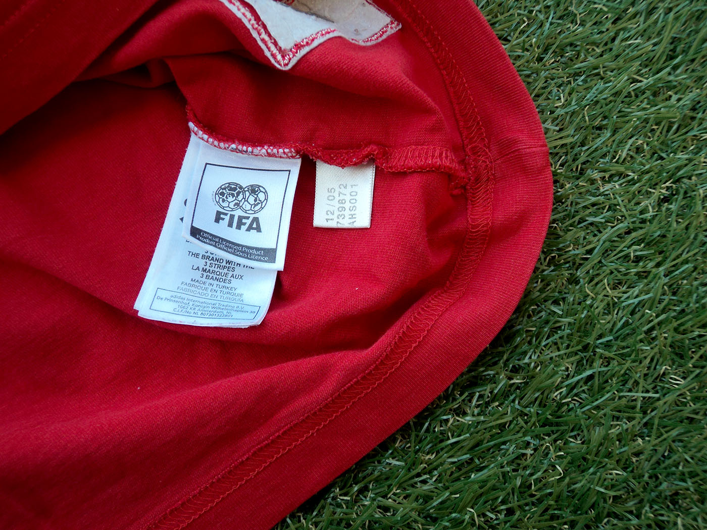 1974 Μουντιάλ Αγγλία Adidas Originals Επανέκδοση εκτός έδρας Φανέλα (2005) - Medium