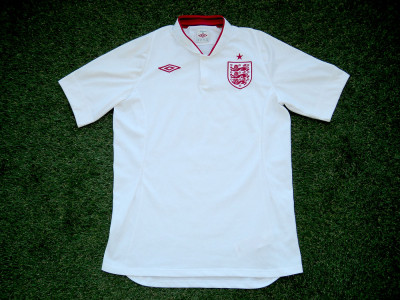 2012-2013 England home shirt - Medium (40")
