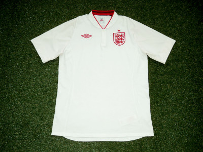 2012-2013 England home shirt - Large (42")