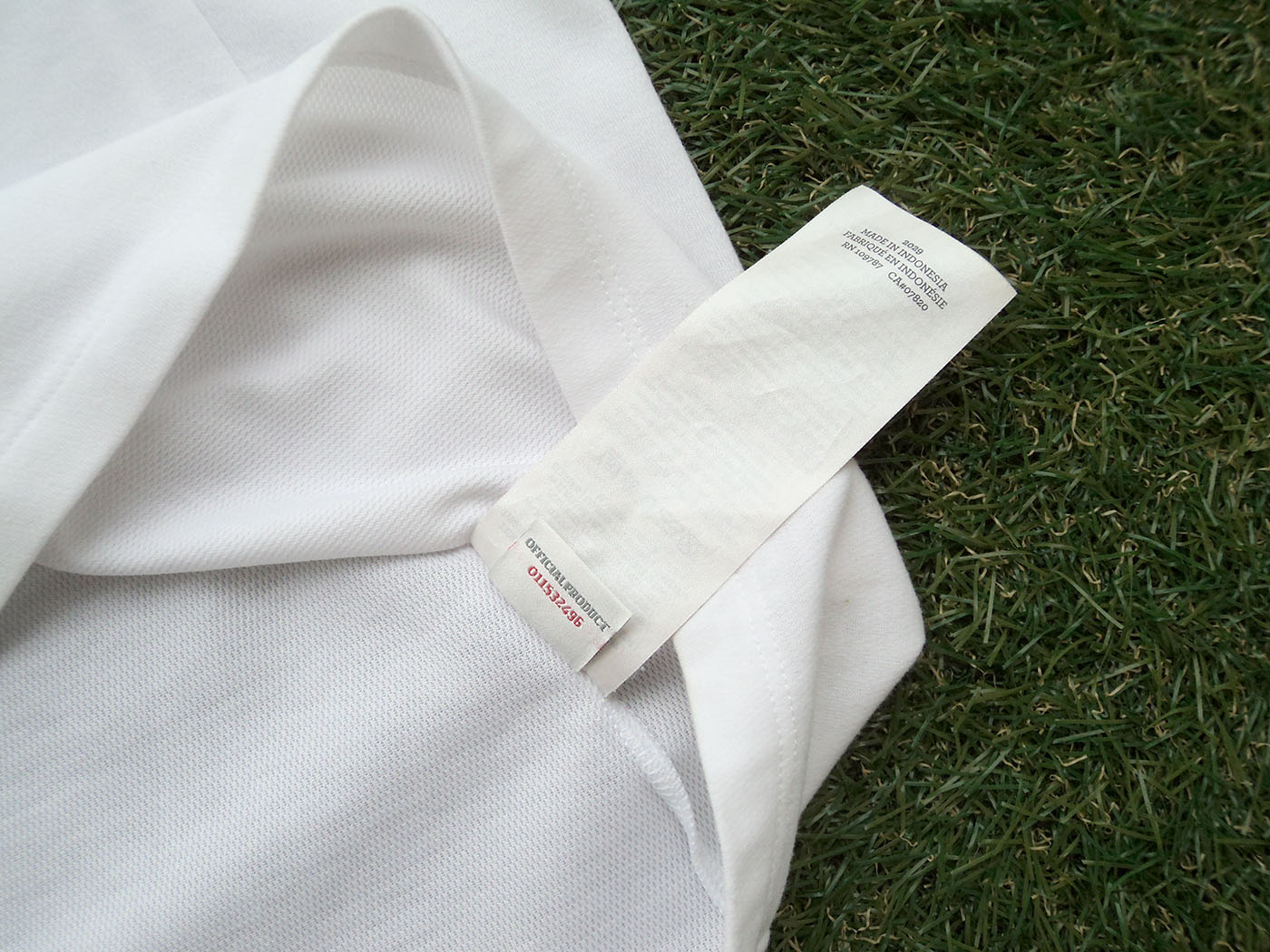 2012-2013 England home shirt - Large (42")
