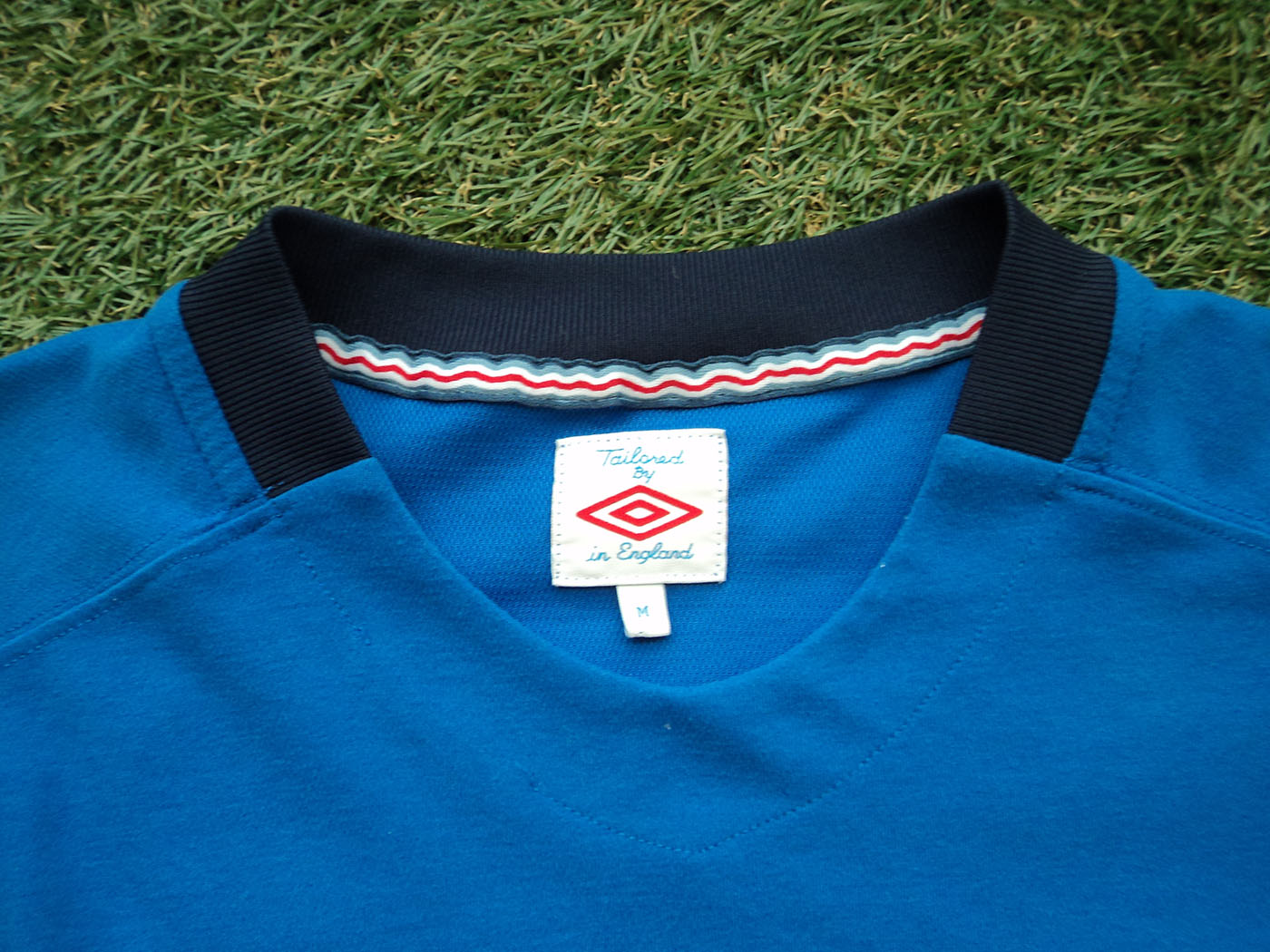 2009-2010 England leisure tee - Medium