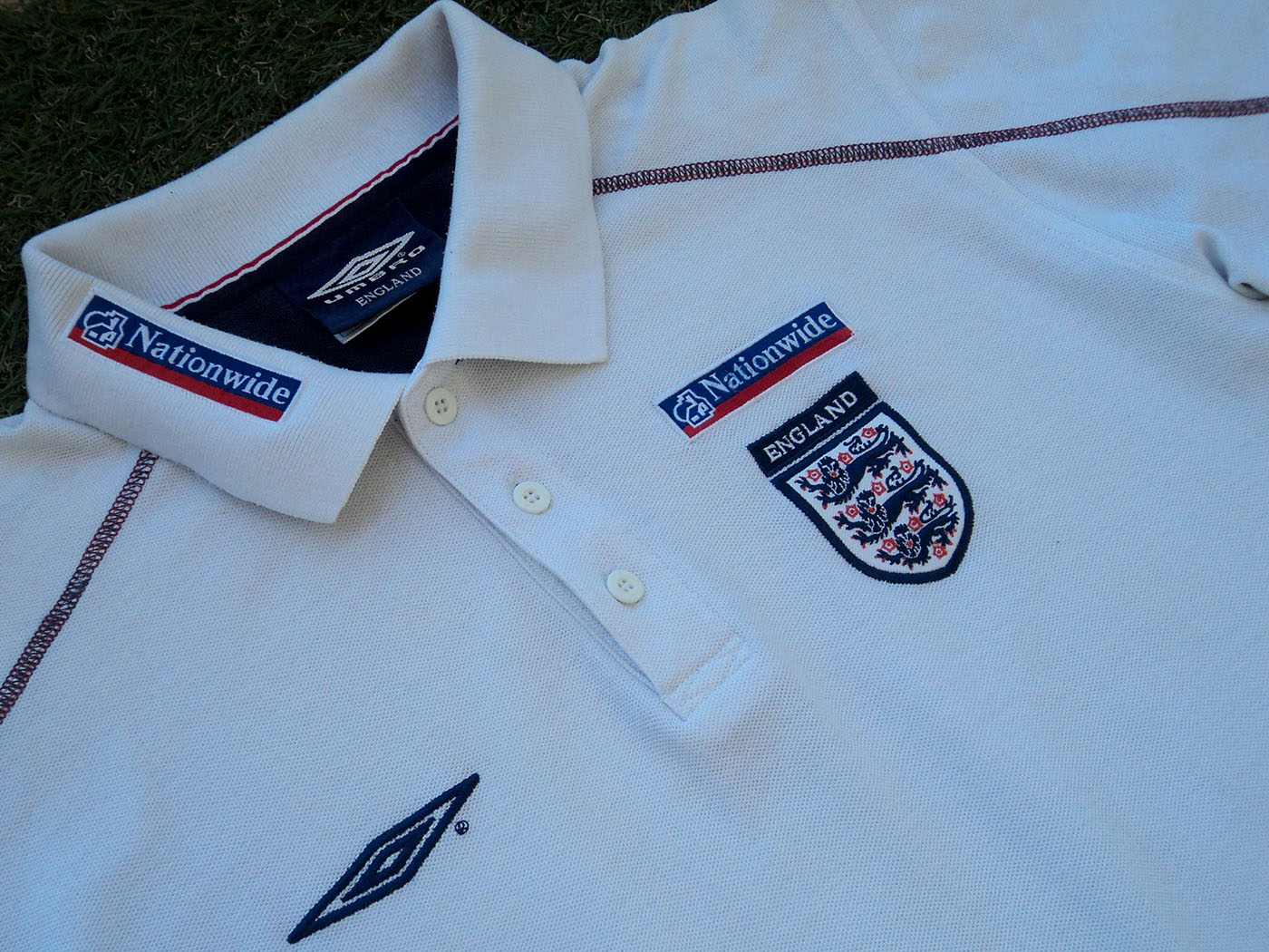 2001-2003 England polo shirt - Large